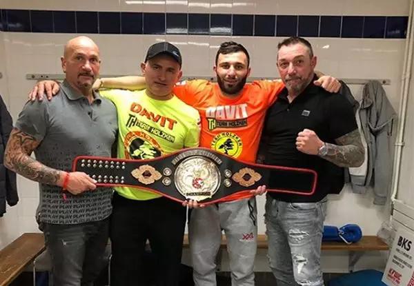 这人有毒!跟他打过的人下场怎么这么惨?