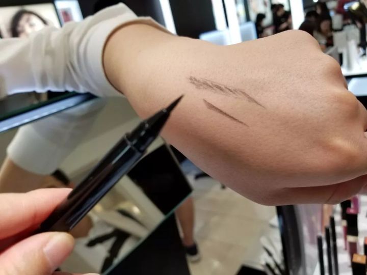 日本化妆品必买推荐购物清单,日本购物必买的化妆品清单