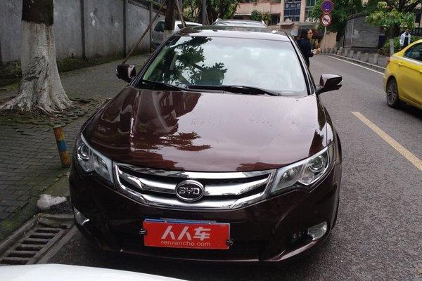 比亚迪思锐2013款1.5t自动尊享型,比亚迪思锐2013款1.5t自动豪华型