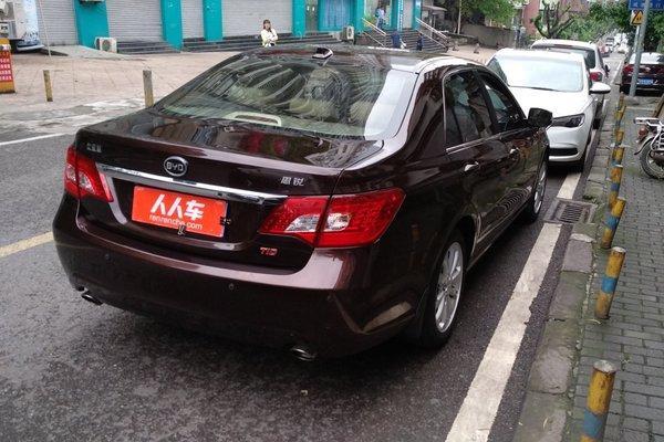 比亚迪思锐2013款1.5t自动尊享型,比亚迪思锐2013款1.5t自动豪华型