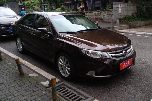 比亚迪思锐2013款1.5t自动尊享型,比亚迪思锐2013款1.5t自动豪华型