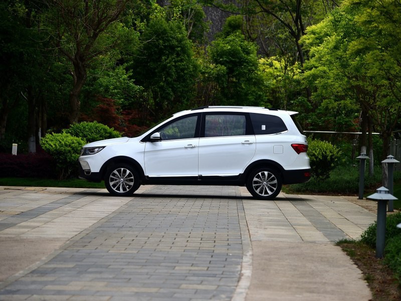 8万块买七座SUV开瑞K60，车主们用车后如何评价它