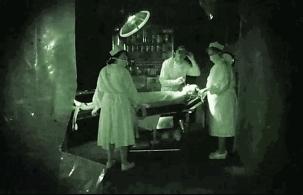 韩国恐怖片昆池岩剧情深度解析,韩国恐怖电影昆池岩最恐怖部分