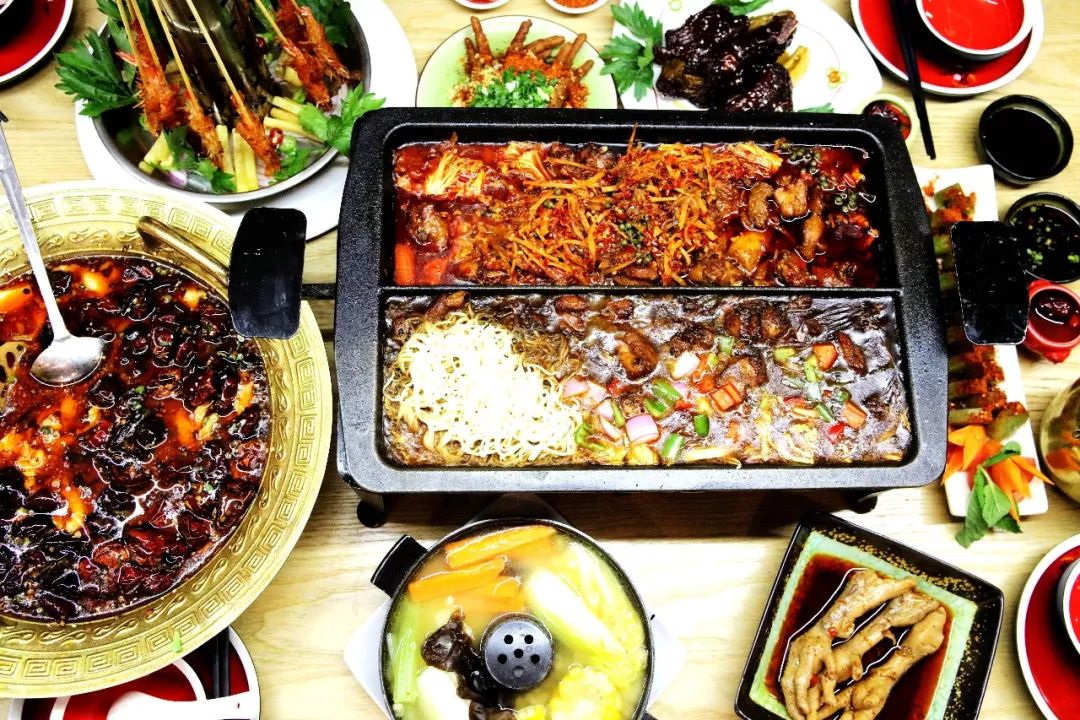 川菜爱好者的天堂斗鸡饭场伙，开业仅4个月成丽江新晋打卡圣地！