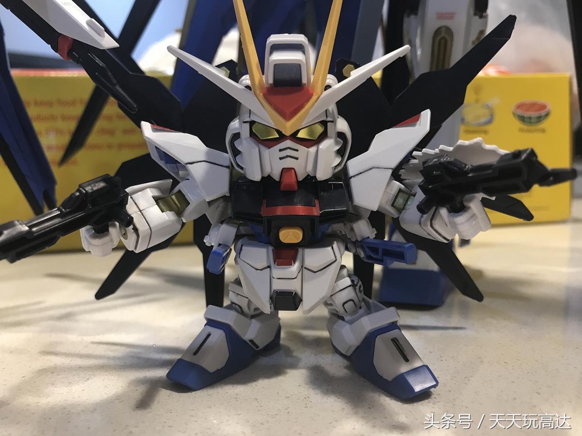 鍐ョ晫涓夊法澶寸孩椋為緳,鍘熻壊鐗堝啣鐣屼笁宸ㄥご