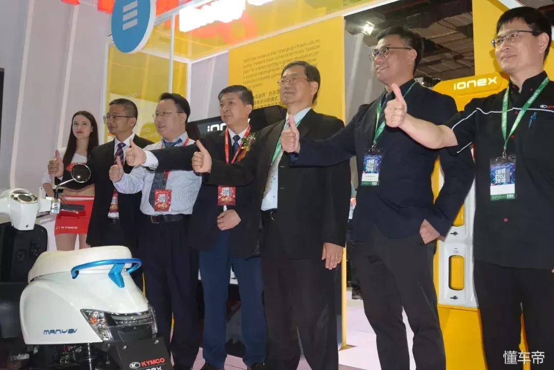 光阳发布动丽150、AnyLike150、2018款K-Rider400，领衔上海摩展