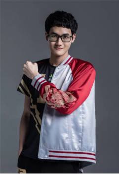 英雄联盟rng庆典,英雄联盟战队队服rng