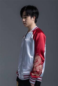 英雄联盟rng庆典,英雄联盟战队队服rng