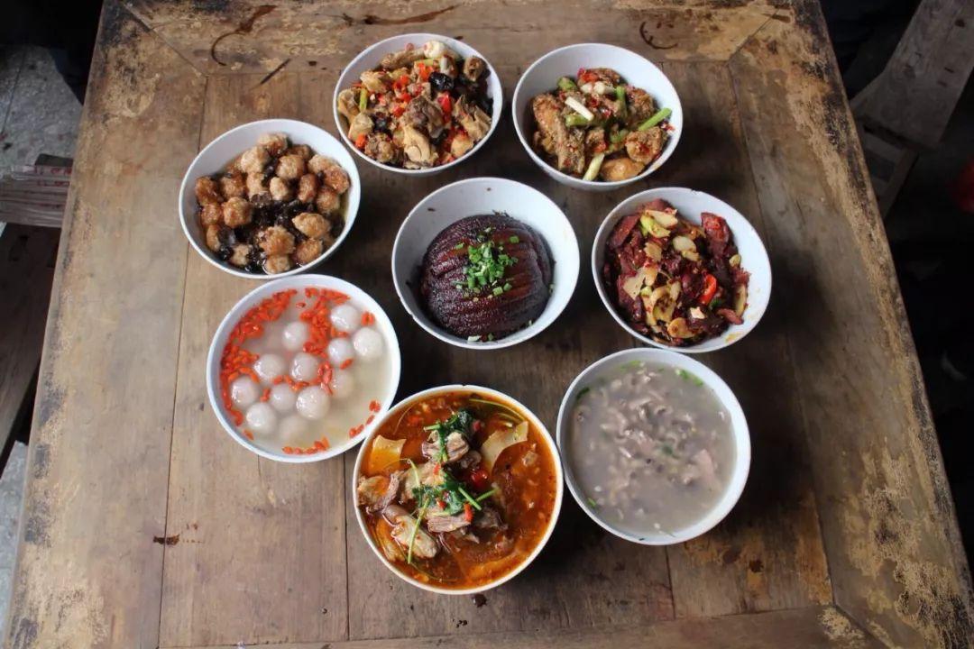 十大艳遇古镇,年轻人最喜欢旅游的十大城市