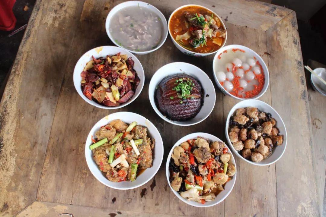 十大艳遇古镇,年轻人最喜欢旅游的十大城市