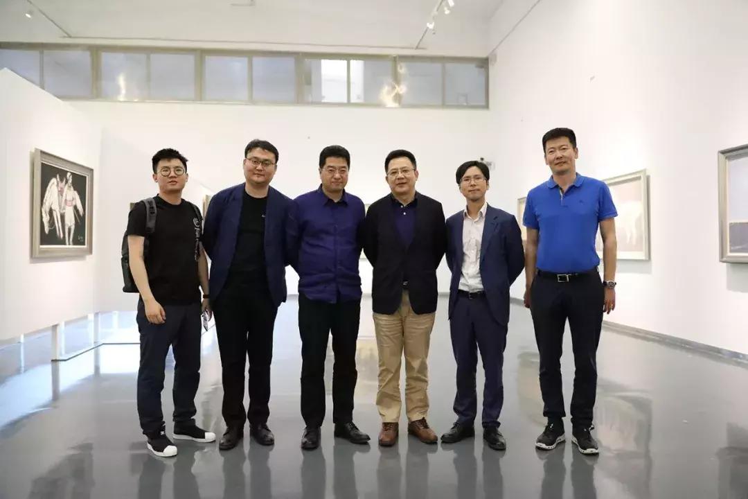 诗与史的油画表达|“立木—妥木斯艺术展”在势象空间开幕