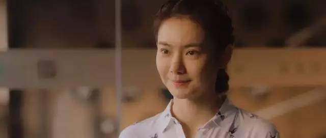 对她别捧的盲目,踩的优越