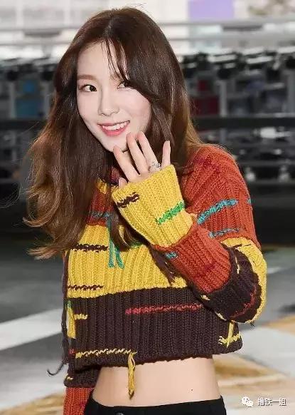 金泰妍露腹肌,金泰妍露腹