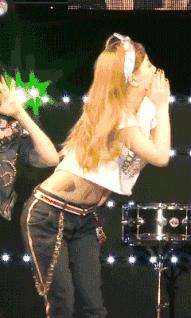 金泰妍露腹肌,金泰妍露腹