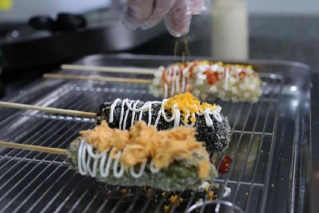 韩国芝士拉丝热狗店,韩国正宗芝士热狗