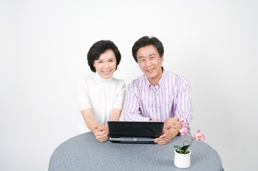 为什么中年夫妻感情越来越淡,中年夫妻为什么不再接吻