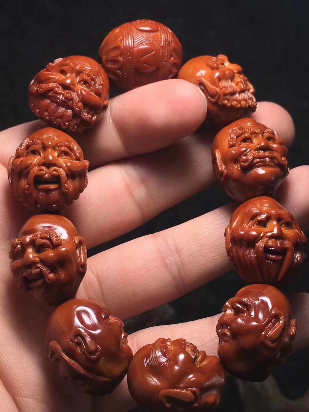 进口大橄榄核值得盘玩吗,进口大橄榄核