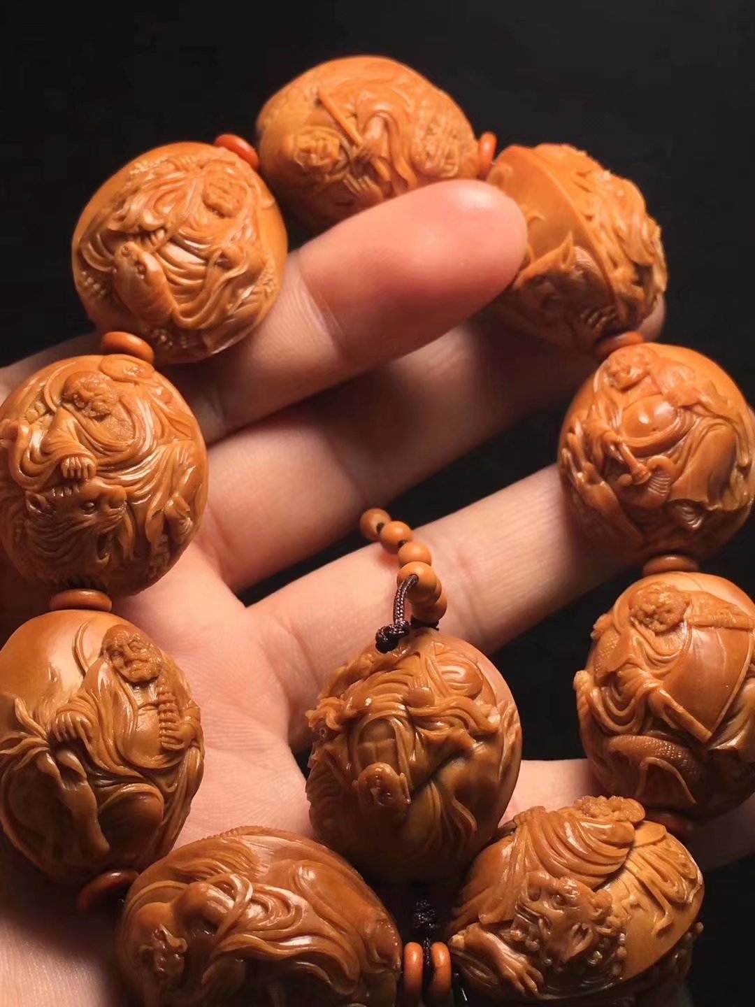 进口大橄榄核值得盘玩吗,进口大橄榄核