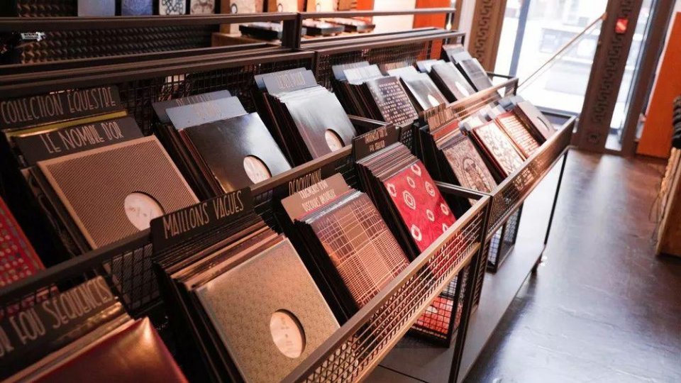 毕加索×YSL爱马仕做跨界歌王是奢侈品接地气还是地气变奢侈了?