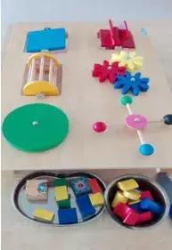 边耍“玩具”边治疗，吔，这个科室有点儿意思哦！