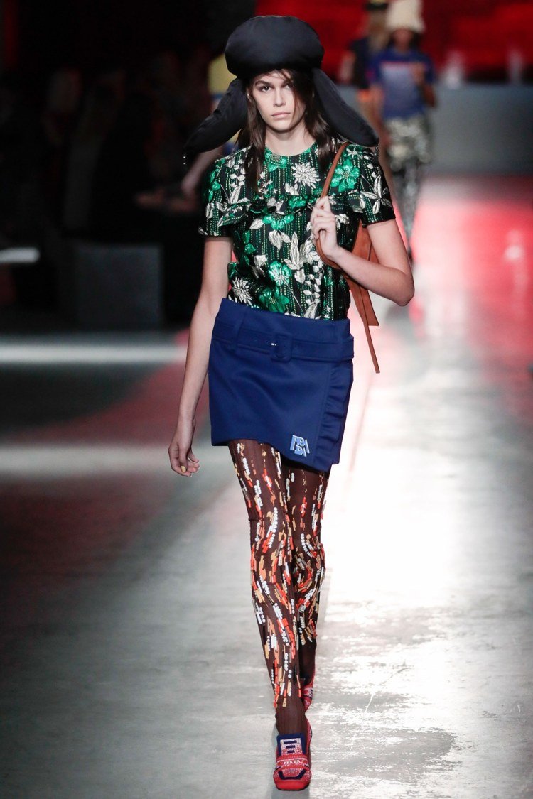 韩国女星润娥单挑欧美女星PRADA纽约早春秀众星云集