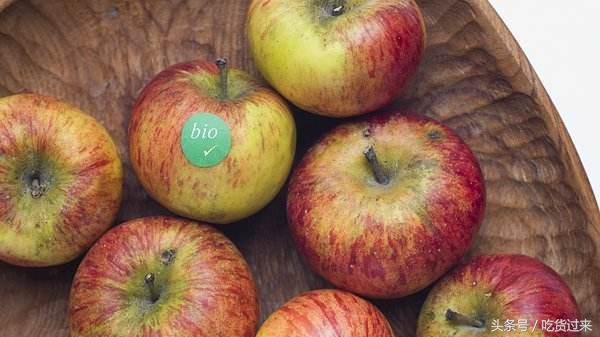 烂一小块的苹果还能吃吗,苹果很好吃但是烂了还能吃吗