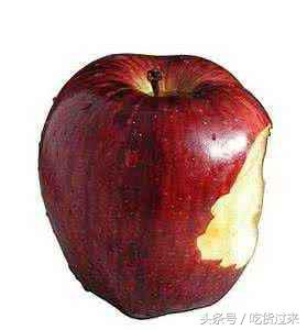烂一小块的苹果还能吃吗,苹果很好吃但是烂了还能吃吗