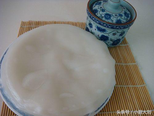 不洗面怎样做出柔软筋道的凉皮,不洗面凉皮怎样做才柔软筋道