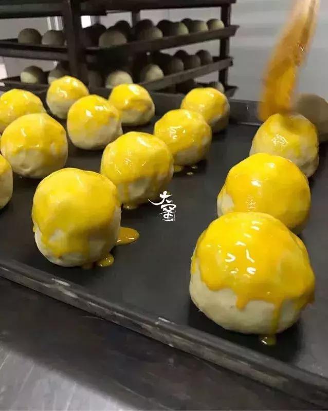 50秒售出2600套狂销,网红特价抹茶爆浆