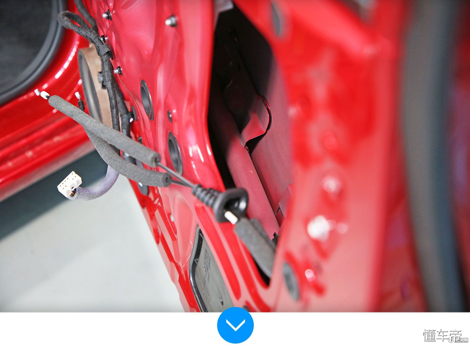 长安逸动plus1.4t蓝鲸版碰撞拆解,长安逸动plus2023前后防撞梁拆解