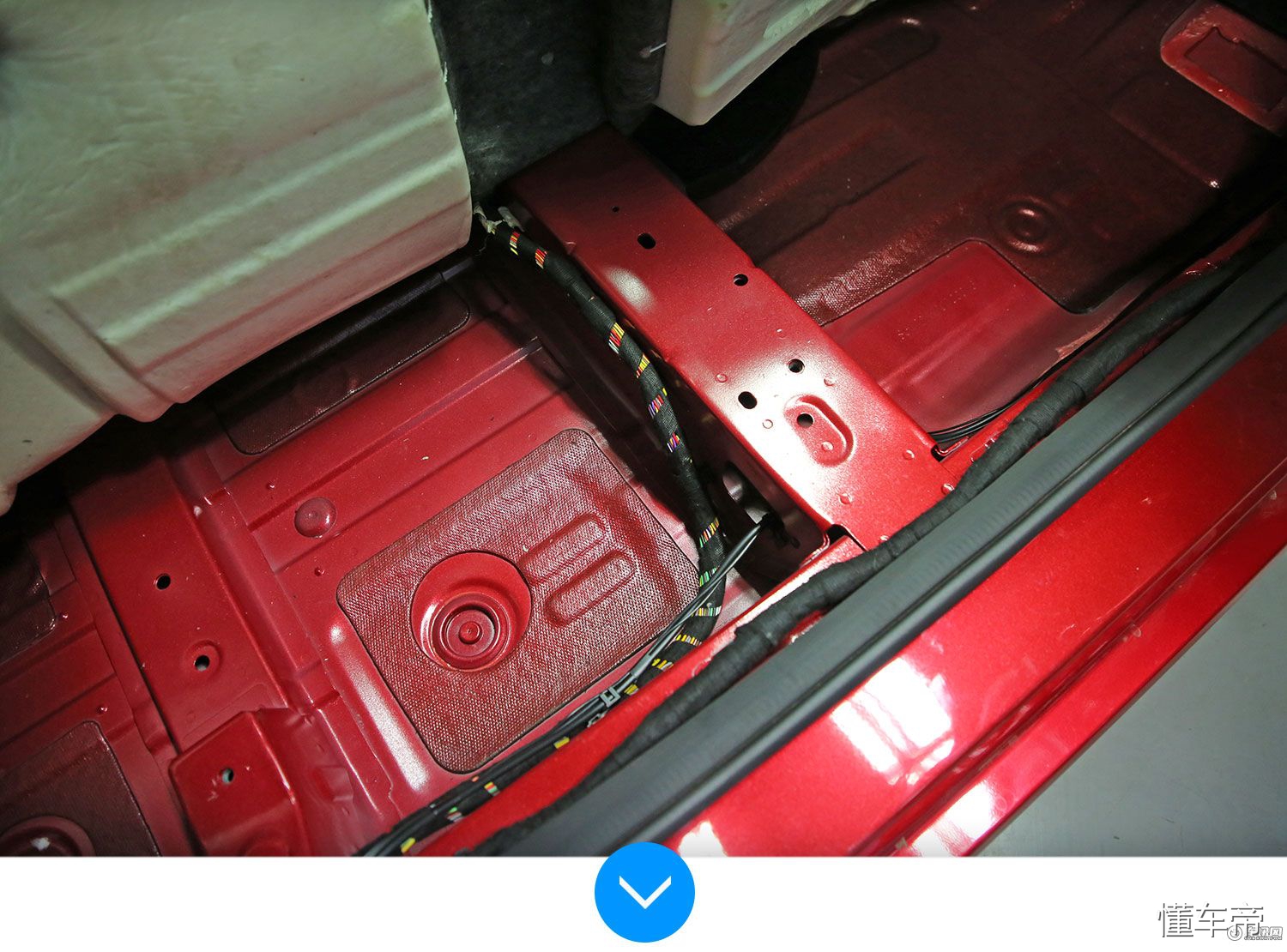 长安逸动plus1.4t蓝鲸版碰撞拆解,长安逸动plus2023前后防撞梁拆解