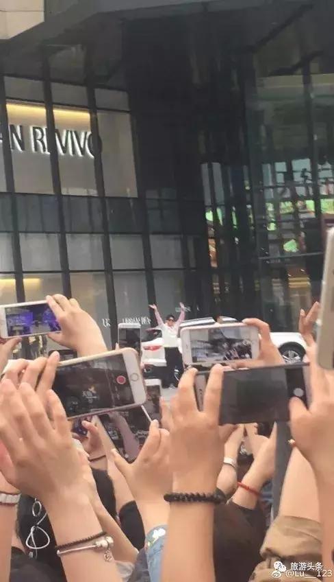 鑻忓窞璺戠敺,璺戠敺鑻忓窞浜哄北浜烘捣