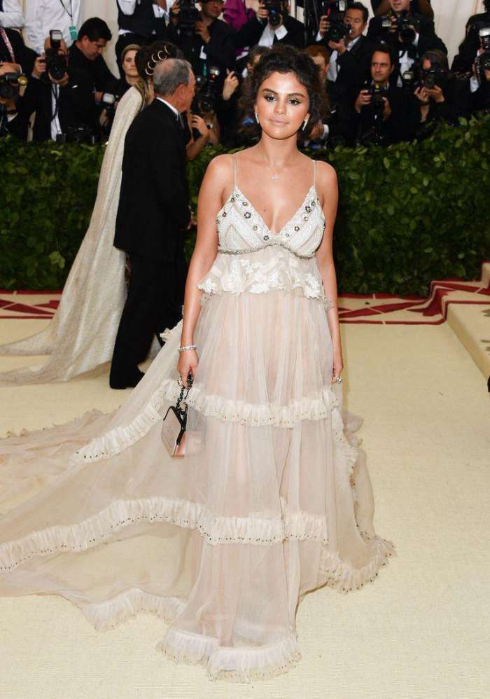 有史以来最佳metgala红毯造型,metgala红毯2022出现的明星