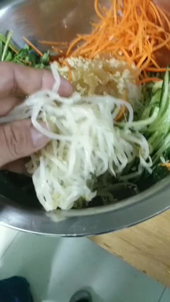 鲜香爽口的下酒菜做法简单上桌快,家常宴客很受欢迎的几道下酒菜