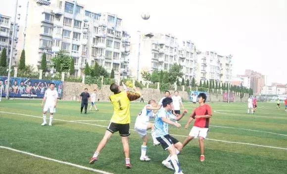 大连青春足球俱乐部,大连青春足球