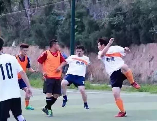 大连青春足球俱乐部,大连青春足球