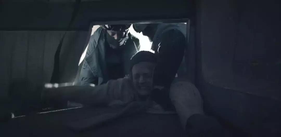 《使女的故事》里的世界，就是我们的未来