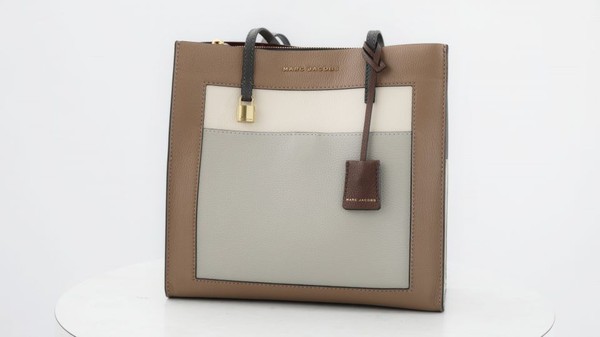 适合夏天穿正装背的包,最适合上班族的包款大推荐