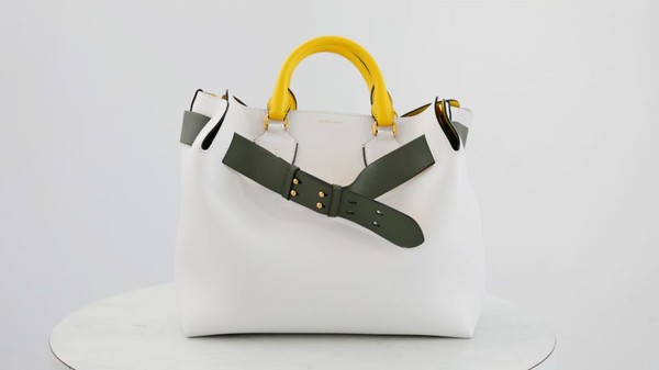 适合夏天穿正装背的包,最适合上班族的包款大推荐