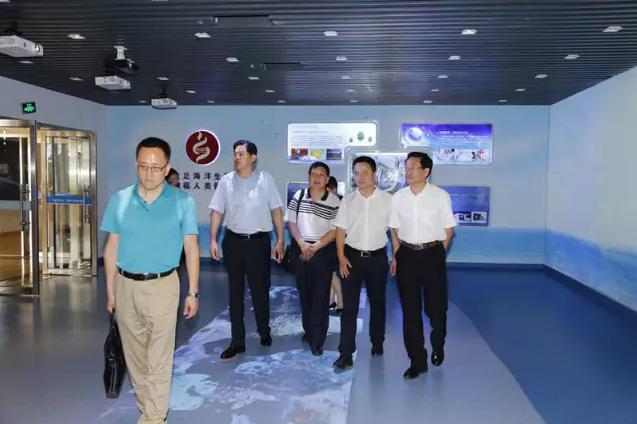 青岛银色健康世纪有限公司,青岛银色世纪总裁