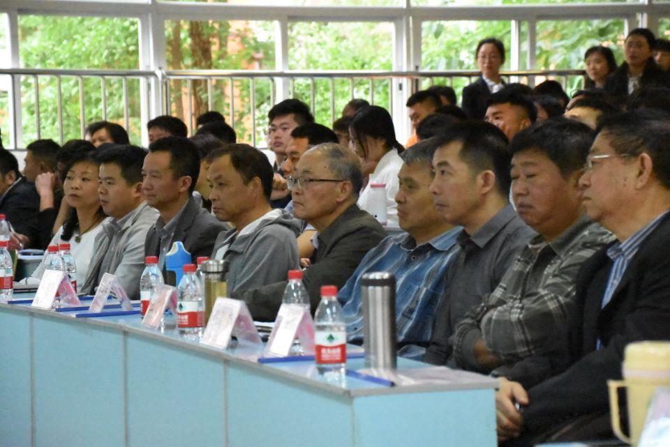 最受孩子们喜爱的体育课是怎样的?精致体育课程倡导分层教学