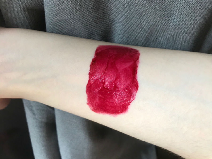 ysl409唇釉配什么颜色的眼影,ysl圣罗兰经典黑管唇釉409浆果红