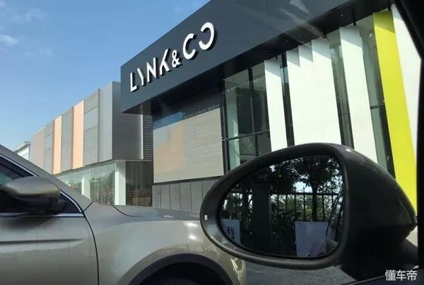 保时捷macan对比领克05,新款领克01加速对比保时捷macan