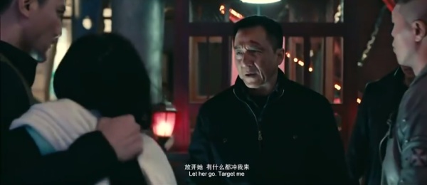 成龙电影里的女儿们，感受着浓浓的父爱，却有一个很蹊跷的共同点