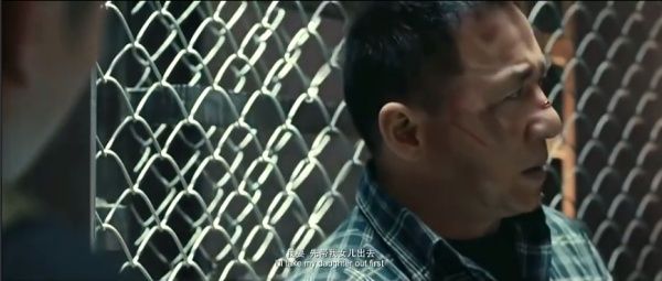 成龙电影里的女儿们，感受着浓浓的父爱，却有一个很蹊跷的共同点