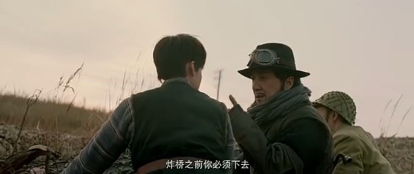 成龙电影里的女儿们，感受着浓浓的父爱，却有一个很蹊跷的共同点