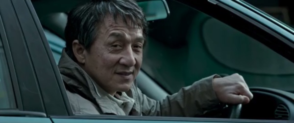 成龙电影里的女儿们，感受着浓浓的父爱，却有一个很蹊跷的共同点