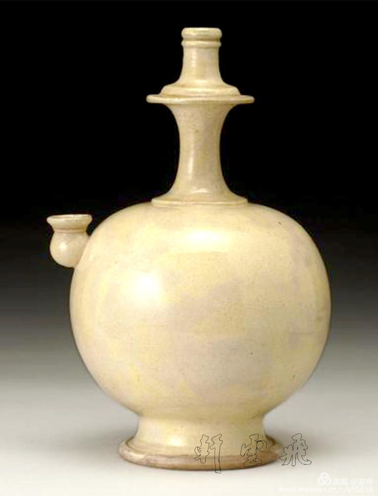 沙家櫪浅谈净瓶的流行与演变