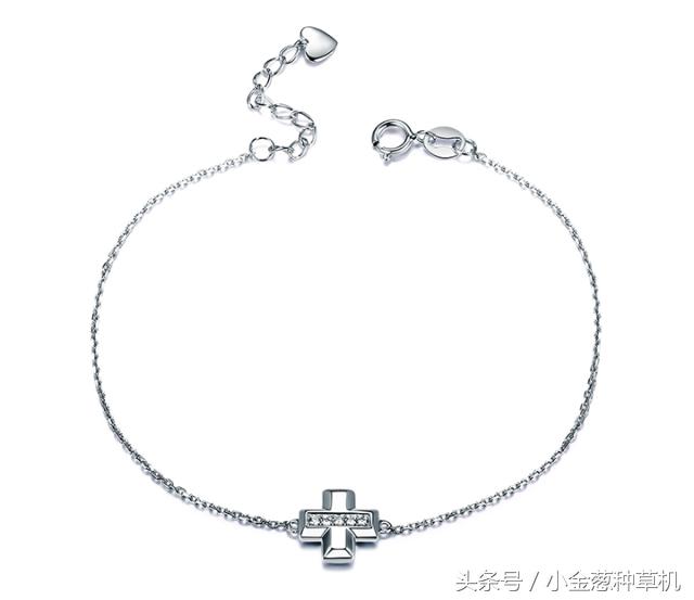 夏季首饰佩戴注意事项,黄金首饰怎么保养最好