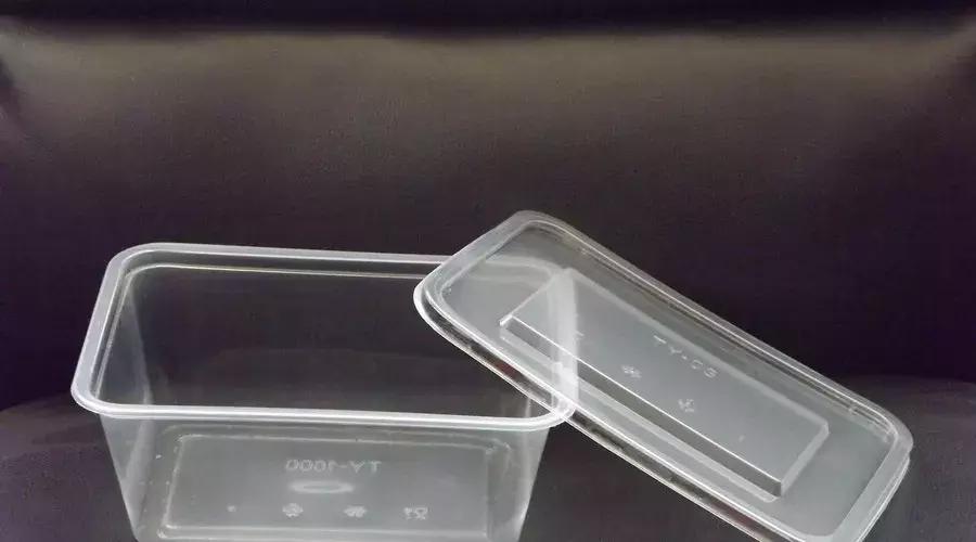 用女生的杯子喝水会怎样,用杯子喝东西的危害